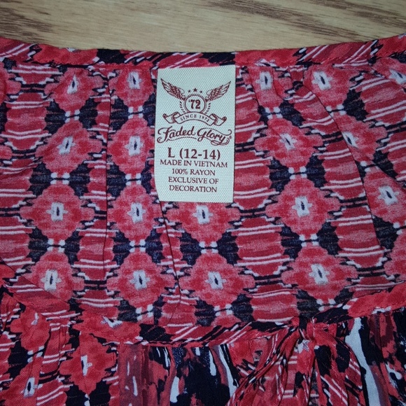 Blouse - Picture 2 of 5